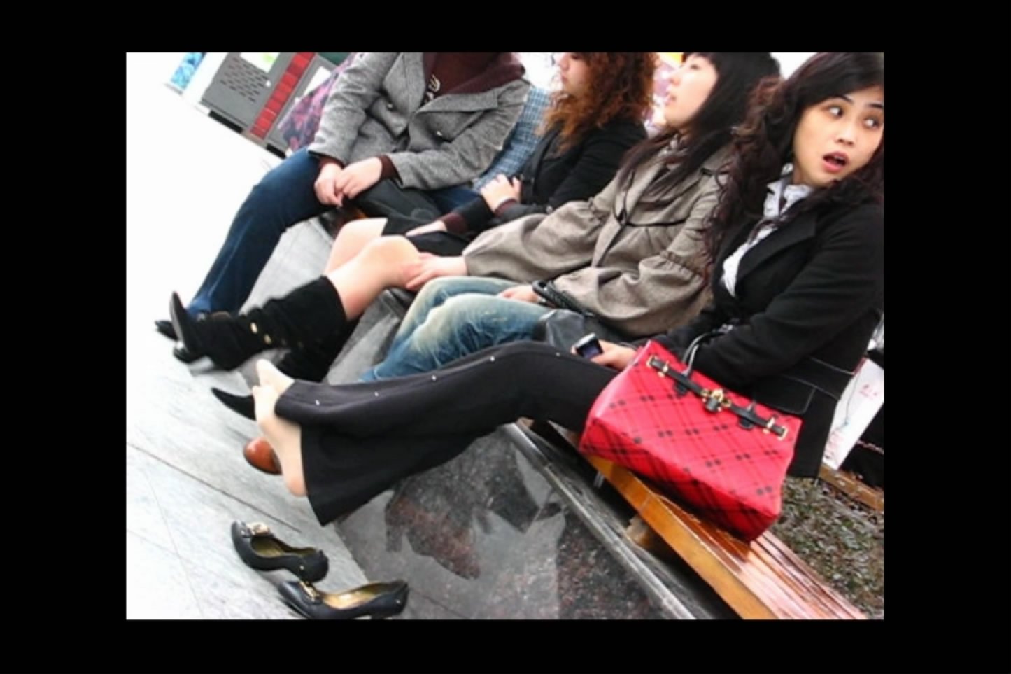 streetsnapshoep[00 02 17][20181210 200720 7]